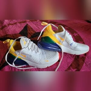 Nike Air Max 270
